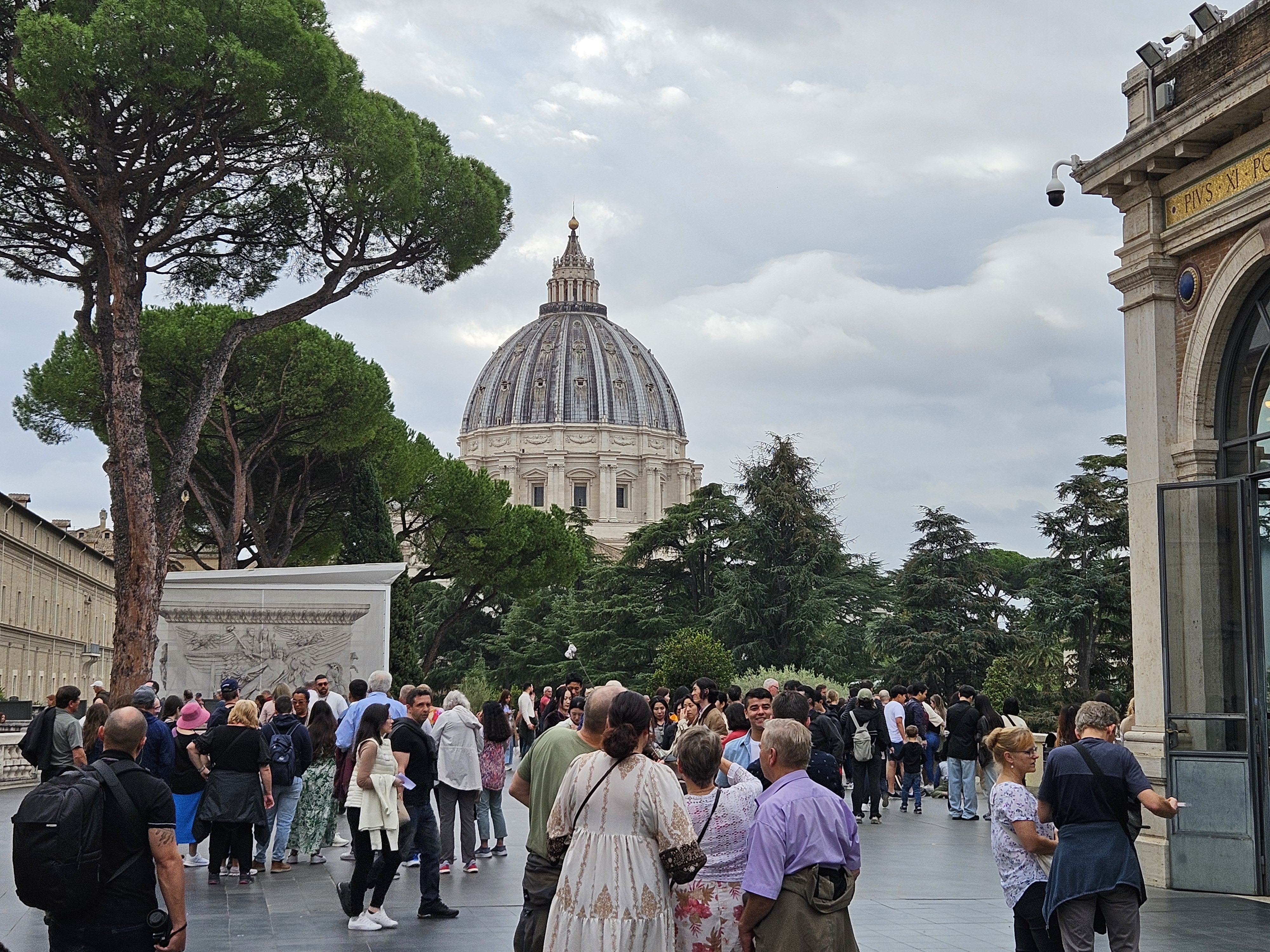 Unter bewhrter Leitung von Rosemarie Gielen erlebten fnfzig Teilnehmende eine unvergessliche Reise. @Foto: Annette Hlz 
